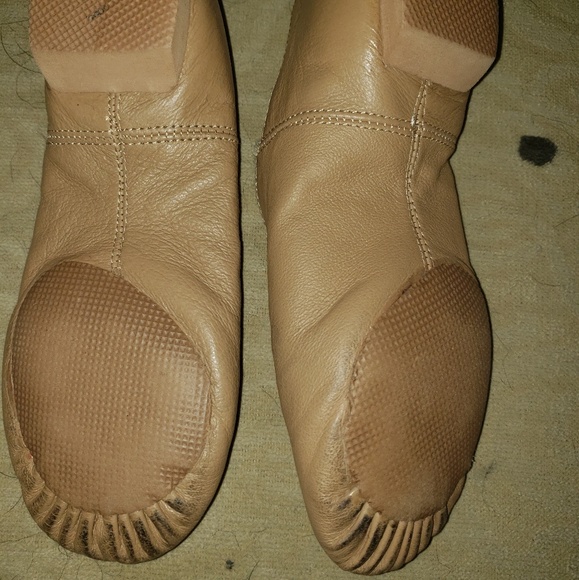 Girls slip on jazz shoes - Picture 2 of 3